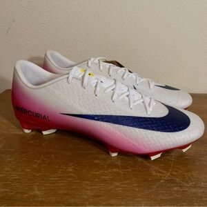 Nike Mercurial Vapor 16 Pro Fear Nothing Soccer Cleats HJ7332-600 - Size 11.5
